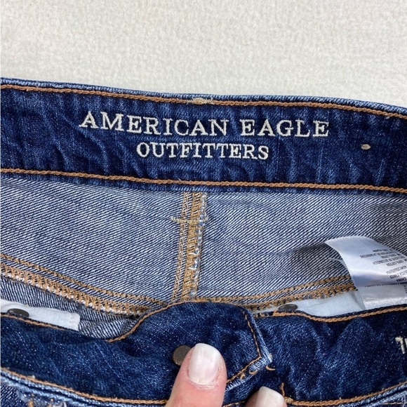 American Eagle Women’s Shorts Hi-Rise Festival Denim Jean Shortie Holes Crochet - Picture 4 of 11